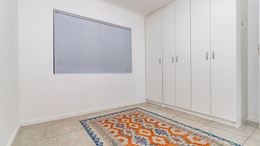 2 Bedroom Property for Sale in De Kelders Western Cape